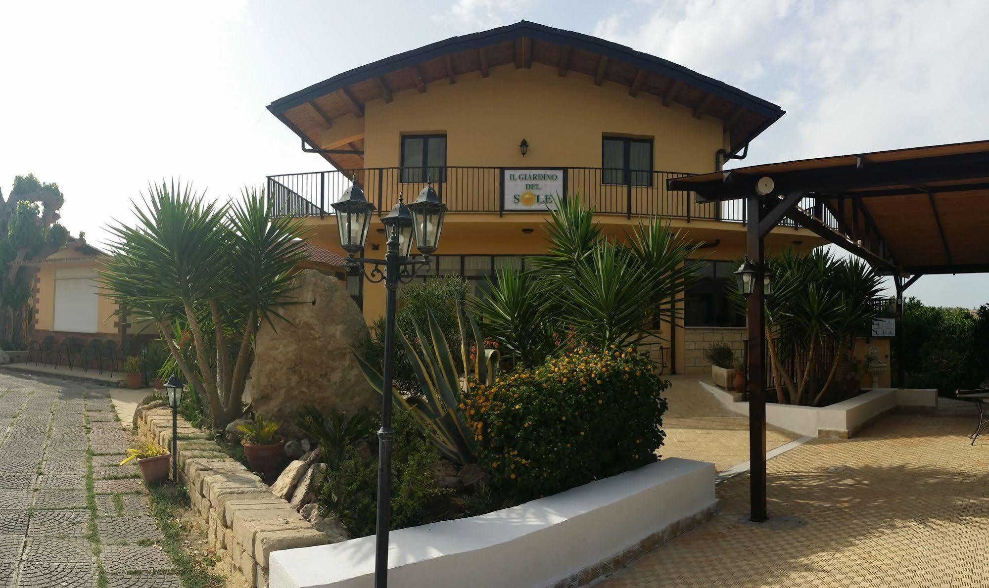 Il Giardino Del Sole Villa อันโญเน บันญี ภายนอก รูปภาพ